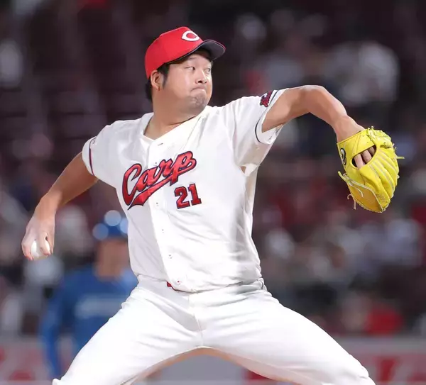 【広島】中崎翔太が右膝手術…来春キャンプには間に合う見込み　今季は２７登板で一時は抑え務めた３４歳