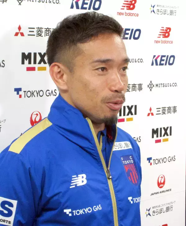 長友佑都が語った家族の存在の大きさ「それはもう計り知れない力」…Ｗ杯まで１００日、前人未到の５度目舞台へ