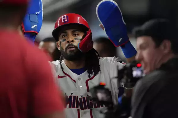 【ＷＢＣ】ドミニカ共和国、最年少２２歳カミネロが値千金勝ち越し２ラン