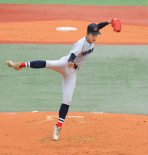 【高校野球】自己最速１５７キロへのどよめき「楽しい」横浜・織田翔希、右ふくらはぎ違和感でも６回０／３ノーノー