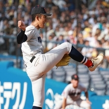 【高校野球】横浜・織田翔希、最終回に自己最速タイ１５７キロ！別格証明の１失点完投で桐光学園を圧倒　メジャーも注目の今秋ドラフト１位候補が再び甲子園へ