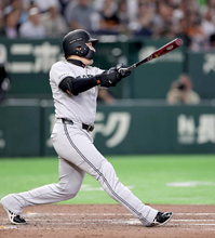 【巨人】３７歳ベテランが仕事　代打・丸佳浩　本拠地熱狂の２点タイムリー二塁打「ダディありがとう」