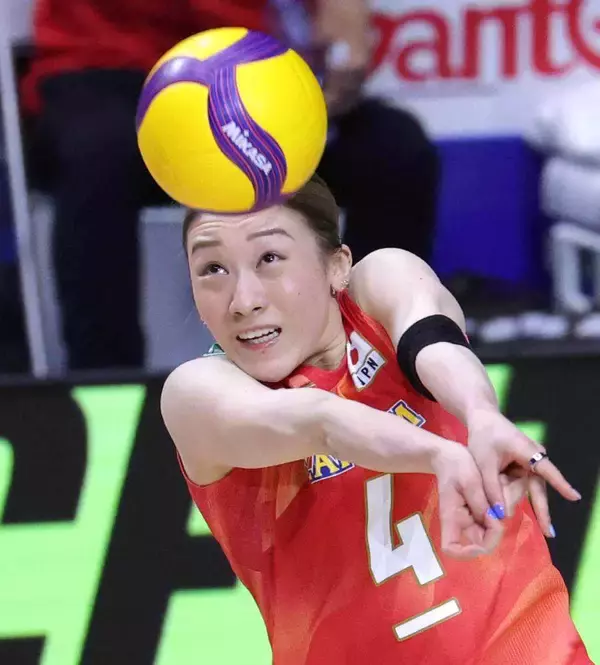 【バレー】日本女子が香港を圧倒３―０で快勝発進！石川真佑主将が攻守で存在感　優勝でロス五輪出場へ…アジア選手権