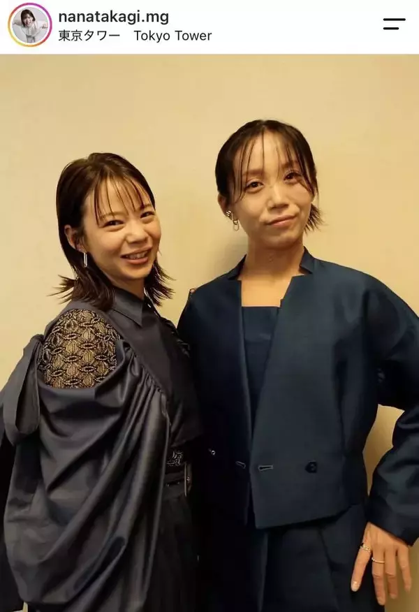 「大人っぽい」「綺麗な姉妹」高木菜那さん＆美帆さん、雰囲気ガラリ！ドレスアップ姿に反響「シックな装い」