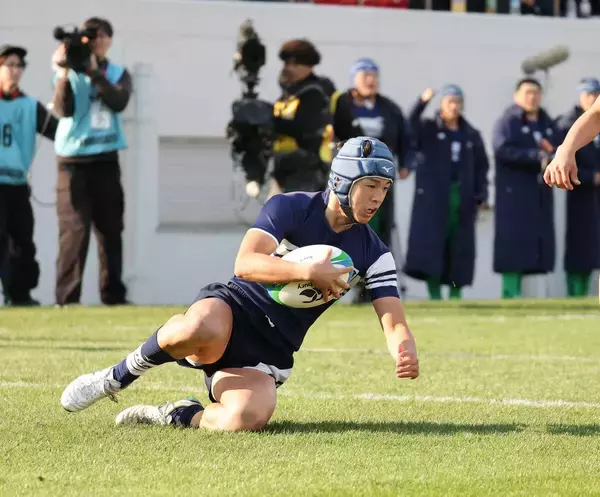 桐蔭学園、ロスタイム逆転勝ちで３連覇王手　大阪桐蔭を破る　全国高校ラグビー
