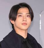 「横浜流星の最新姿が「別人！！」「衝撃すぎた」「腰抜かす」「寝れない」「印象違いすぎ」「びっくりの変貌」と騒然」の画像1