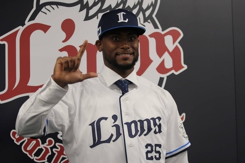 【西武】マイナーでは通算１０９発のカナリオ「いつもふざけ合っていた」元チームメートの鈴木誠也から教わった日本語は…