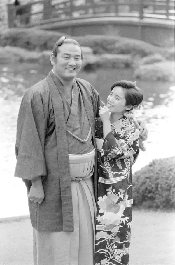 若嶋津さん死去　精悍なマスクの素顔は純朴な青年　元担当記者にのろけた「これ、みづえのレコード。いいよ～」…悼む