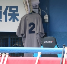 【大学選手権】慶大がベンチに掲げたユニホーム…離脱の主砲に「メダルを渡したかった」今津慶介主将、悔しさ残る準Ｖ