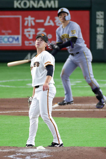 【巨人】左のエースがまさかのＫＯ…１０勝ＶＳ１１勝の「ハルト」対決　井上温大が５回４失点で先に降板　阪神打線にリベンジならず