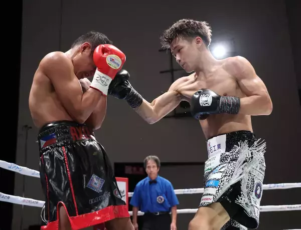 前日計量で体重超過の佐野遥渉、フィリピン選手にＫＯ勝ちしデビュー１３戦無敗　契約ウェートで試合実施　亀田ジム移籍初戦