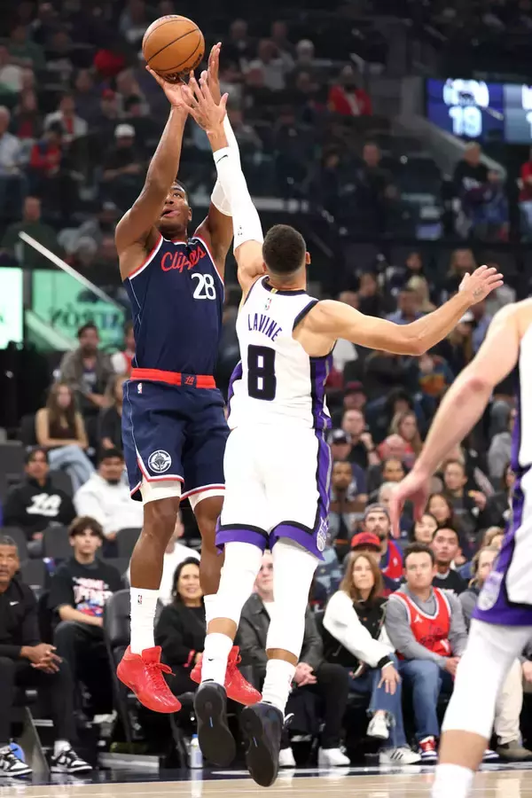 【ＮＢＡ】八村塁、クリッパーズデビュー戦は１０得点　チームはキングスに１２１―９６で大勝発進