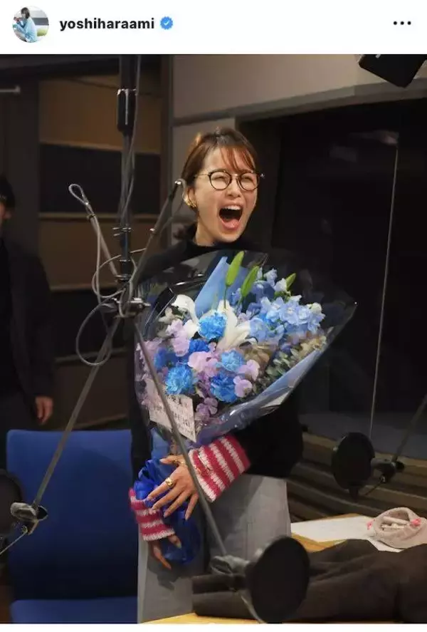 ＴＢＳ退社の良原安美アナ「最後の仕事を終えました」報告　「愛する同期」との３ショットも「実感が湧きません」