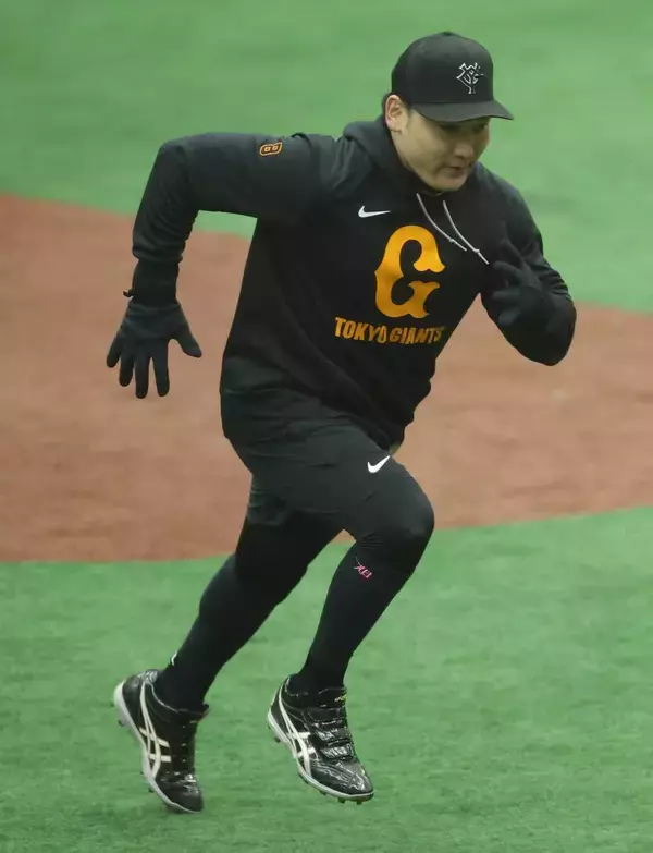 【巨人】丸佳浩が残り７１本の２０００本イヤーへ始動「あと２、３本ぐらいなったら言います」岡本和真にもエール