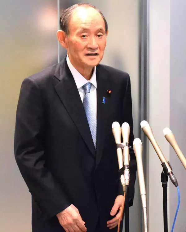 菅義偉元首相　政界引退を表明