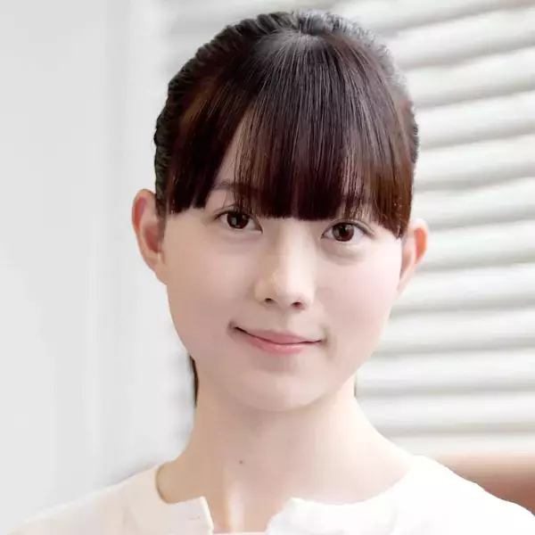 卓球天使・菊池日菜「２２歳になりました」幼少期などお宝ショット公開！「小さい時から可愛すぎ」「透明感が！」