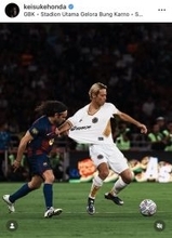 本田圭佑、「バルサレジェンド」との親善マッチに出場！「ｉｎｃｒｅｄｉｂｌｅ！」…１０日アルビレックス新潟シンガポール電撃加入