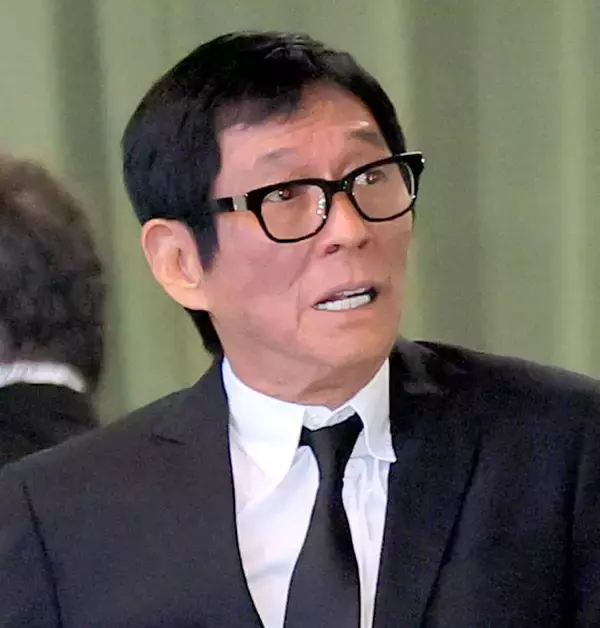 中村玉緒さん告別式、明石家さんまが参列　通夜に続き２日連続で