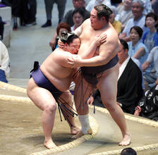 【大相撲】友風が１勝１敗　「相手がうまかったですね」とサバサバとした表情