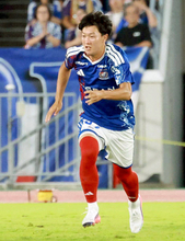横浜ＦＭの新星・１６歳三井寺が４戦連続先発　３連勝狙う敵地・浦和戦で史上最年少２戦連発なるか