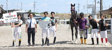 【笠松競馬】ヒャクレツケンで達成　藤田正治調教師が２Ｒで地方通算１８００勝　２万４６３１戦目