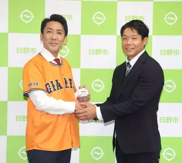 【巨人】 佐々木俊輔が日野市長を表敬訪問「開幕から１番、センターに」来季のレギュラー奪取へ