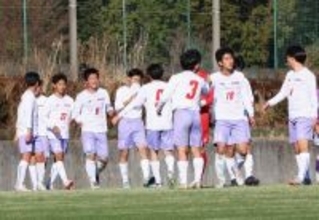 【高校サッカー】「裏選手権」は武南が後半のゴールラッシュで逆転Ｖ　ニューバランスカップｉｎ時之栖
