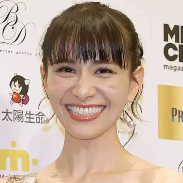 電撃婚から５か月…あ～ちゃんの衝撃ブリッジ！「こんなのとかもしてるよ」ピラティスショット！「弓なりっ」「すごいっす」