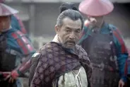 「豊臣兄弟！」に主演・仲野太賀の父・中野英雄がサプライズ出演！　初大河に「息子に導かれて出るなんて夢のような話」　共演シーンは「ちょっと涙が出た」