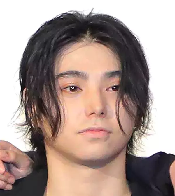 村上虹郎、元交際相手への暴行容疑で書類送検…暴行５か月前には「暗くなることあった」と涙の復帰も