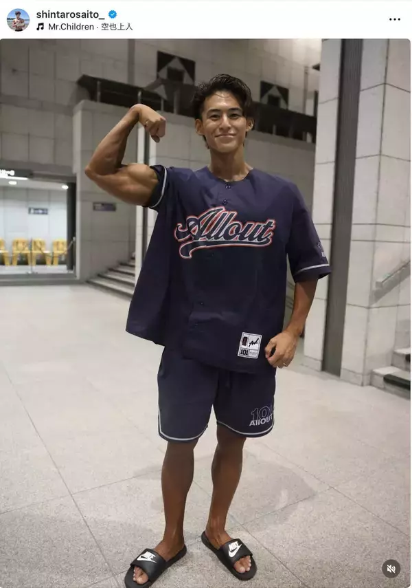 ＴＢＳイケメンアナ　鍛え抜かれた力こぶの筋肉ショット披露に「あこがれの存在です」の声　齋藤慎太郎アナ