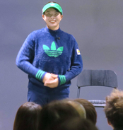 渋野日向子「これからは上に昇っていくだけ」　都内でトークショー　来季米ツアー出場権獲得を報告