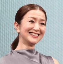 鈴木京香のプライベート姿に騒然「普通にえぐい笑」同郷タレントと２ショット「にっこにこ！」