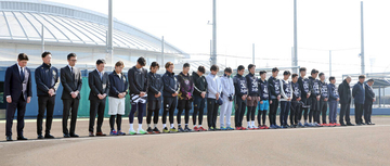 【オリックス】震災から３１年…黙とうをささげた岸田護監督「今年は『がんばろうＫＯＢＥ』の時を思い出して、もっと頑張ろう」