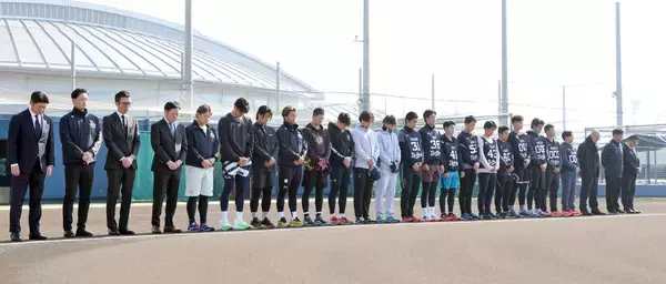 【オリックス】震災から３１年…黙とうをささげた岸田護監督「今年は『がんばろうＫＯＢＥ』の時を思い出して、もっと頑張ろう」