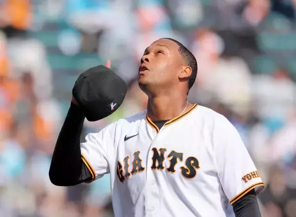 【巨人】１９歳でメジャーデビューの育成右腕が１回２Ｋ完全「結果が一番大事」１５０キロ台直球にナックルカーブで支配下へアピール