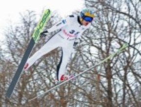 【ジャンプ】岩佐勇研が１回目ヒルサイズ超え１４３メートルマークで３位「２本とも良いジャンプだった」姉・明香とともに４年後の五輪出場を目指す