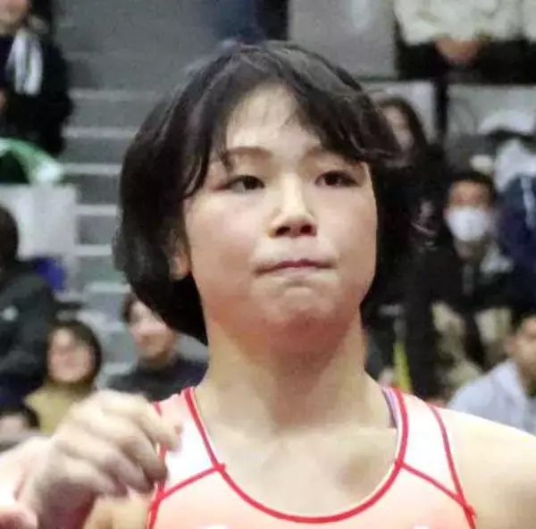 【レスリング】藤波朱理が大けが乗り越え、１５３連勝で社会人初Ｖ　大会３週間前の練習中に左膝にけがを負ったことを告白　「歩けない状態だった」