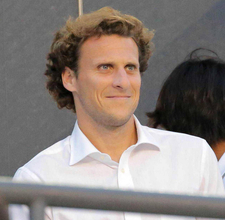 ウルグアイの伝説ＦＷフォルラン氏、母国代表の暫定監督に就任へ　Ｕ―２０代表も兼務…Ｃ大阪でもプレー