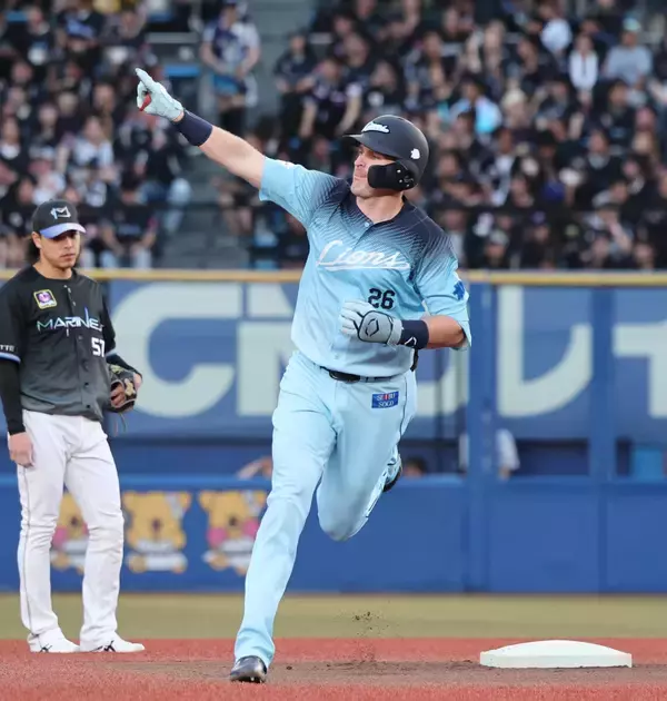 【西武】ネビンの確信弾！１６号２ランで先制　「初球から積極的に強くスイングできた」