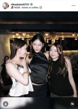 紀平梨花「Ａ　ｗｏｎｄｅｒｆｕｌ　ｗｅｅｋｅｎｄ」、肩寄せ３ショットが「世界一贅沢」「美しい」