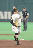 「【巨人】竹丸和幸６回６安打２失点　リーグトップタイ４勝目の権利を持ったまま降板」の画像1