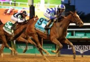 【ケンタッキーオークス】初のナイターで新女王誕生！　オールウェイズアランナー無傷３連勝で米国３歳牝馬の頂点