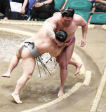 「十両・尊富士が連勝が２で止まり２敗目　「詰めが甘かった」」の画像1