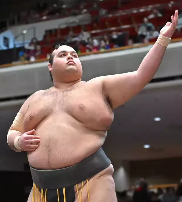 幕下・玉欧山が勝ち越し　初日から３連勝で幕下Ｖなら母のワッフルが「赤字覚悟で」全品半額の予定もまさかの苦戦