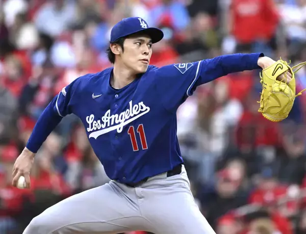 佐々木朗希、５回４安打３失点で３勝目の権利　初回３失点も１０者連続アウトと復調　最速１６０・１キロで防御率４点台に