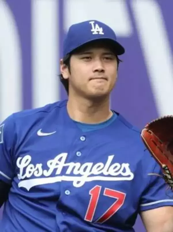 大谷翔平、リアル二刀流で２児のパパ初登板　８勝目かけて初回は三者凡退　最速１６１・１キロ　規定投球回には７回１／３が必要