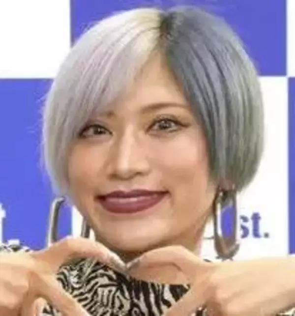 ぱーてぃーちゃん・信子、生放送で本名をさらり告白　珍しい名字に驚きの声…「徳川家康の末裔」公言　２０年に結婚