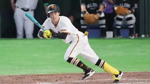 【球宴】初出場の浦田俊輔が打った！走った！内野安打から二盗決めて大城卓三の適時二塁打で生還！