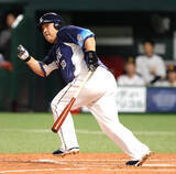 「【西武】今季４試合２３イニング目で前田悠伍から初得点　大阪桐蔭の先輩・中村剛也が適時二塁打」の画像1